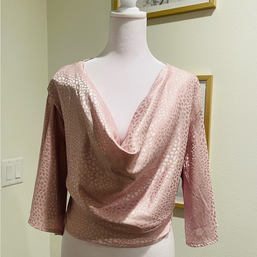 Elegant Pink Women's Top - Picture 2 of 2